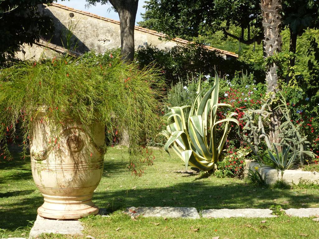 L'Enclos Du Micocoulier Villa Boissières Buitenkant foto